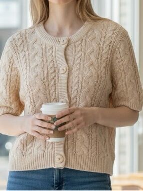 H&M Cream Cable Knit Short Sleeve Cardigan NWT Size M